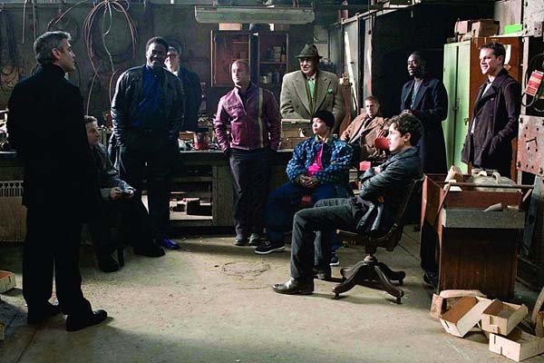 Ocean's Twelve (2004)