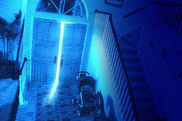 Paranormal Activity 2 (2010)