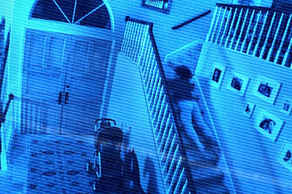 Paranormal Activity 2 (2010)