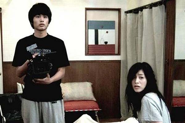 Paranormal Activity: Tokyo night (2010)