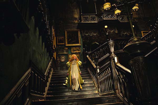 Crimson Peak (2015)