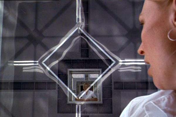 Cube²: Hypercube (2002)
