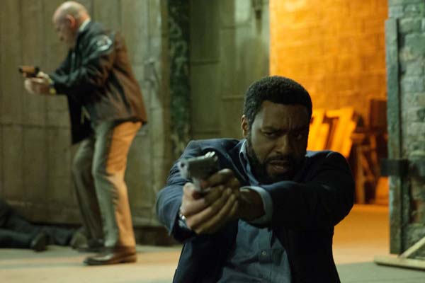 Aux yeux de tous (2015)