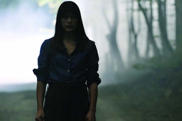 Milla Jovovich dans Phénomènes paranormaux (2009)