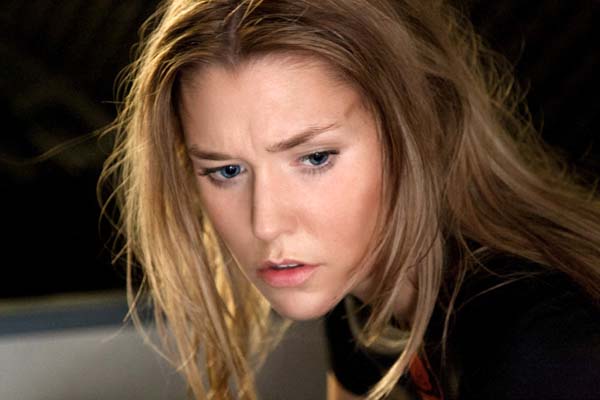 Aleisha Rose dans Explorer (2016)