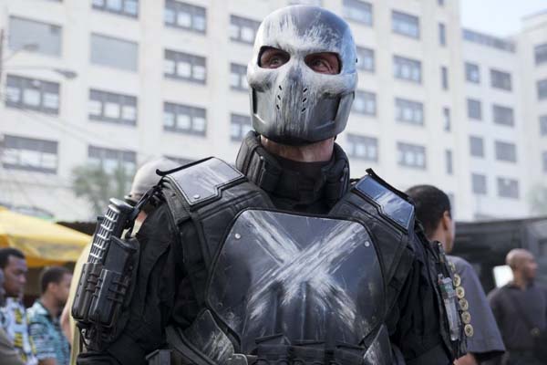 Frank Grillo dans Captain America: Civil War (2016)