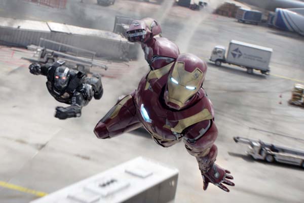 Robert Downey Jr. dans Captain America: Civil War (2016)
