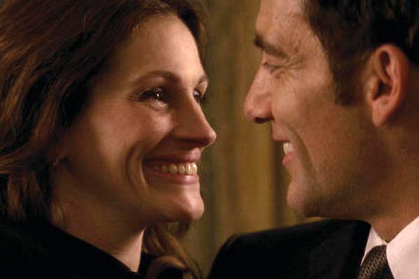 Julia Roberts et Clive Owen dans Duplicity (2009)