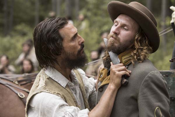 Matthew McConaughey et Bill Tangradi dans Free State of Jones (2016)