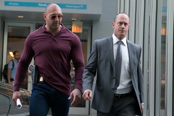 Christopher Meloni et Dave Bautista dans Marauders (2016)