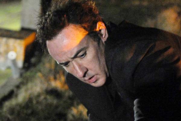 John Cusack dans The Numbers Station (2013)