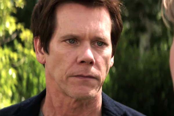 Kevin Bacon dans The Darkness (2016)
