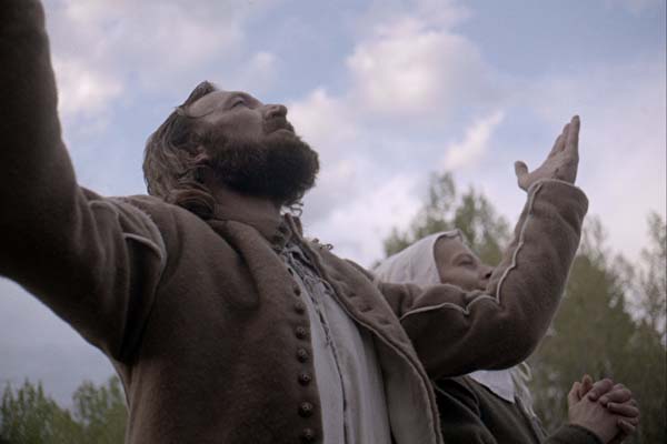 Kate Dickie et Ralph Ineson dans The Witch (2015)