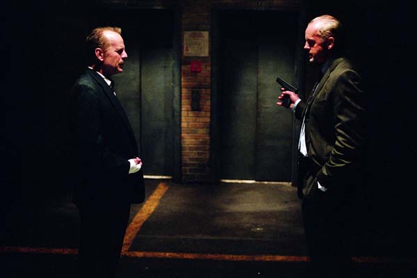 Bruce Willis et David Morse dans 16 blocs (2006)
