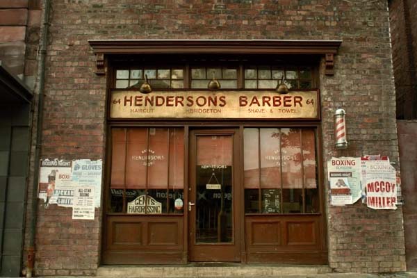 The Legend of Barney Thomson (2015)