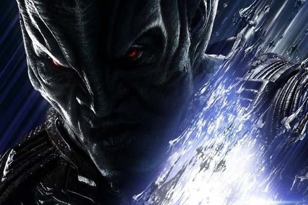 Idris Elba dans Star Trek: Sans Limites (2016)