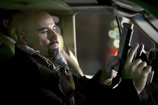 John Travolta dans From Paris with Love (2010)