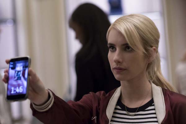 Emma Roberts dans Nerve (2016)