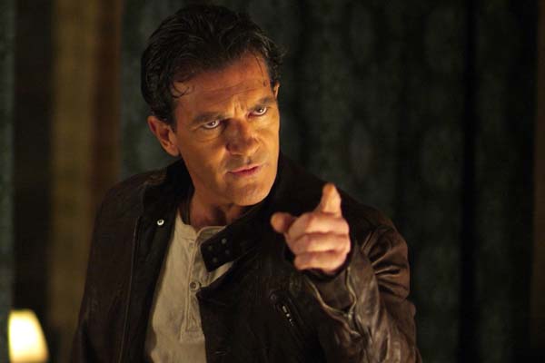 Antonio Banderas dans The Code (2009)