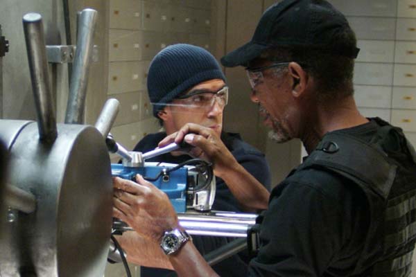 Antonio Banderas et Morgan Freeman dans The Code (2009)