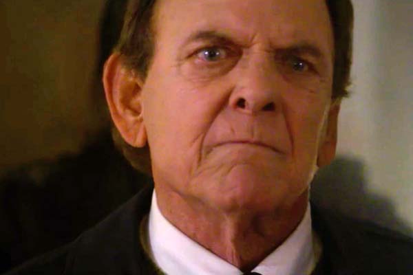 Monte Markham dans We Are Still Here (2015)