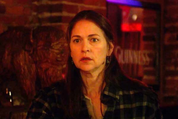 Susan Gibney dans We Are Still Here (2015)