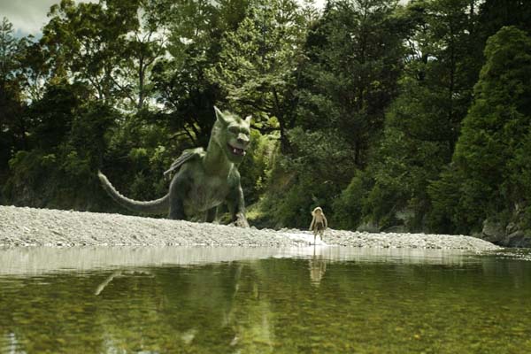 Oakes Fegley dans Peter et Elliott le dragon (2016)