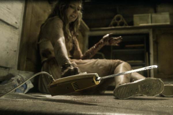 Elizabeth Blackmore dans Evil Dead (2013)