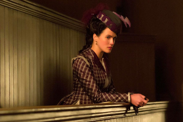 Jessica Brown Findlay dans Docteur Frankenstein (2015)