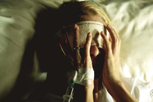 Belén Rueda dans Les Yeux de Julia (2010)