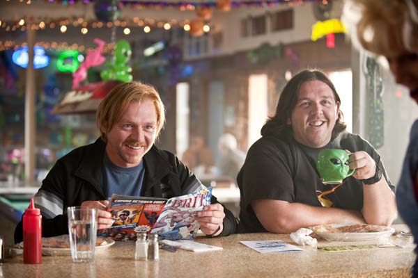 Nick Frost et Simon Pegg dans Paul (2011)