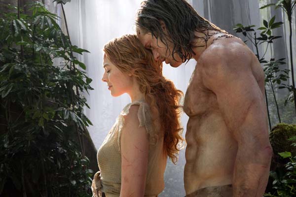 Alexander Skarsgård et Margot Robbie dans Tarzan (2016)