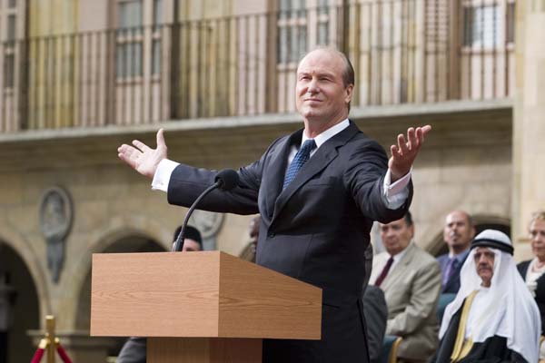 William Hurt dans Angles d'attaque (2008)