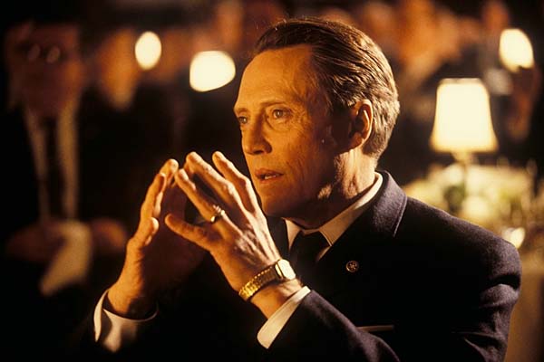 Christopher Walken dans Arrête-moi si tu peux (2002)
