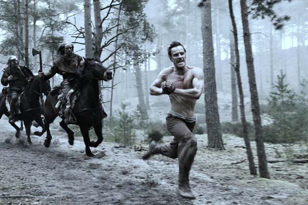 Michael Fassbender dans Centurion (2010)