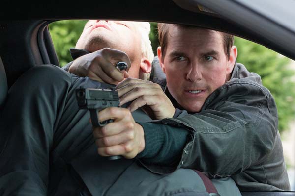 Tom Cruise dans Jack Reacher: Never Go Back (2016)