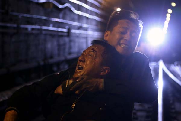 Jackie Chan et Liu Ye dans Police Story: Lockdown (2013)