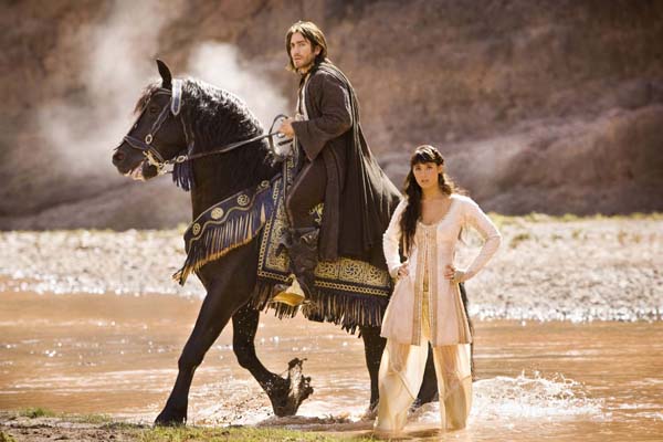 Jake Gyllenhaal et Gemma Arterton dans Prince of Persia: Les sables du temps (2010)