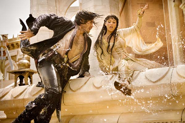 Jake Gyllenhaal et Gemma Arterton dans Prince of Persia: Les sables du temps (2010)