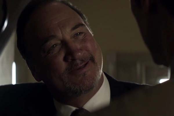 Jim Belushi dans The Whole Truth (2016)