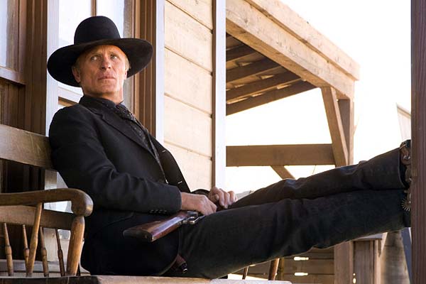 Ed Harris dans Appaloosa (2008)