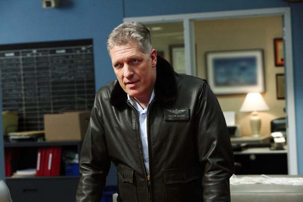 Clancy Brown dans Coast Guards (2006)