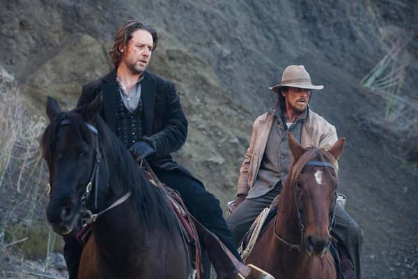 Russell Crowe et Christian Bale dans 3:10 to Yuma (2007)