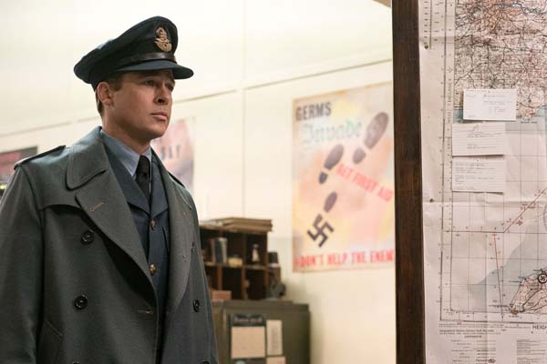 Brad Pitt dans Allied (2016)