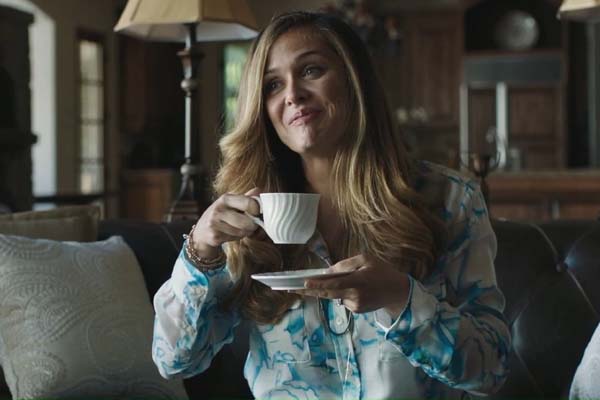 Christine Woods dans I Don't Feel at Home in This World Anymore (2017)