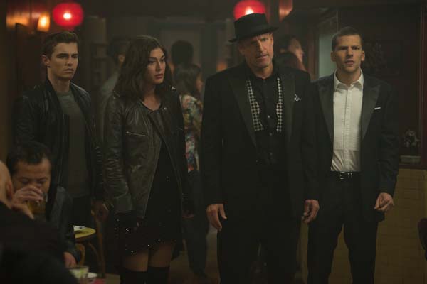 Woody Harrelson, Lizzy Caplan, Jesse Eisenberg, et Dave Franco dans Insaisissables 2 (2016)