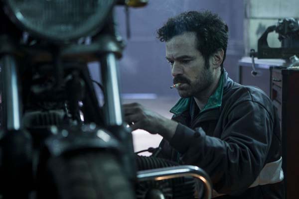 Romain Duris dans Iris (2016)