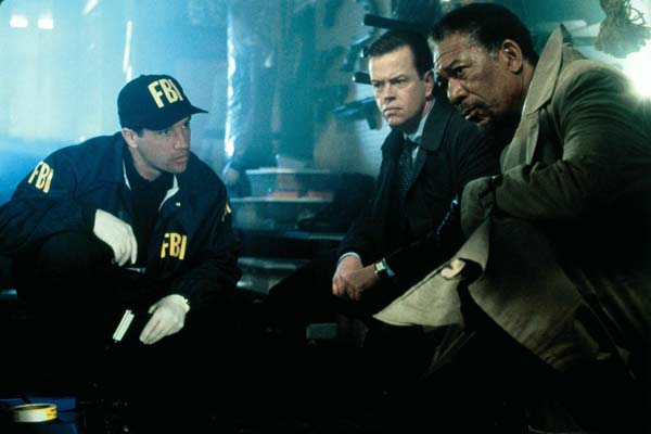 Morgan Freeman et Dylan Baker dans Along Came a Spider (2001)