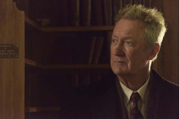 Bryan Brown dans The Light Between Oceans (2016)