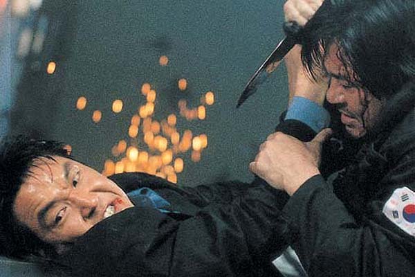 Choi Min-sik et Han Suk-kyu dans Shiri (1999)